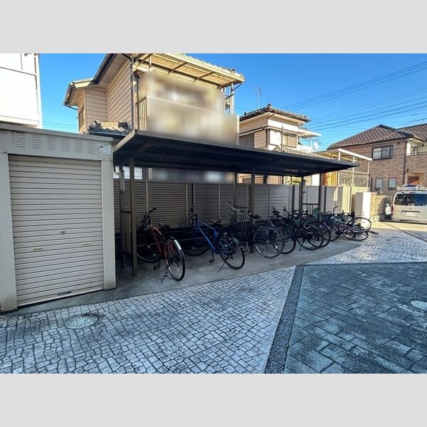 シティレグルス 駐輪場