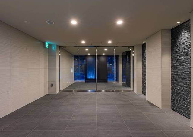 ガーラ新横浜グランドステージ2階 ロビー