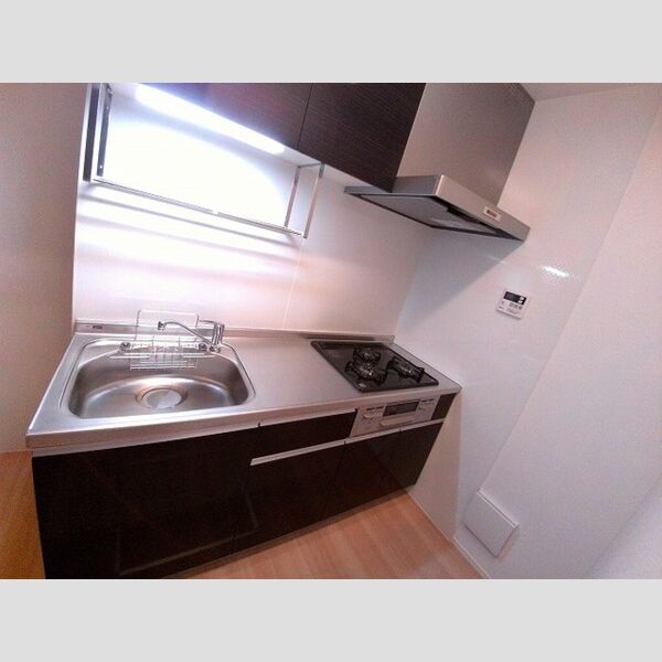 グランドウエスト横浜101号室 キッチン