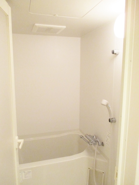 びゅうコート国府津0208号室 お風呂