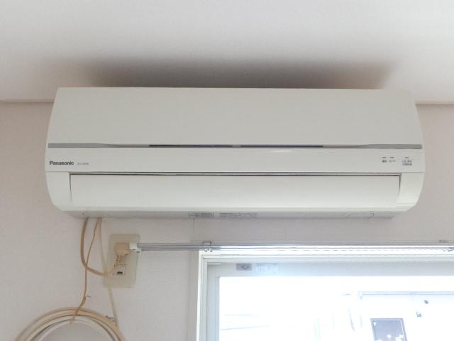 サンセヴィラージュ103号室 エアコン