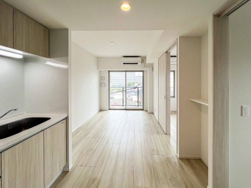 ドゥーエ王子神谷1階 リビング