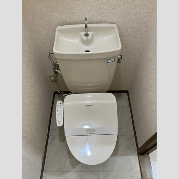 夕陽ケ丘フラッツ トイレ