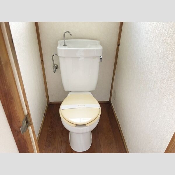 鶴岡貸家　1号 トイレ