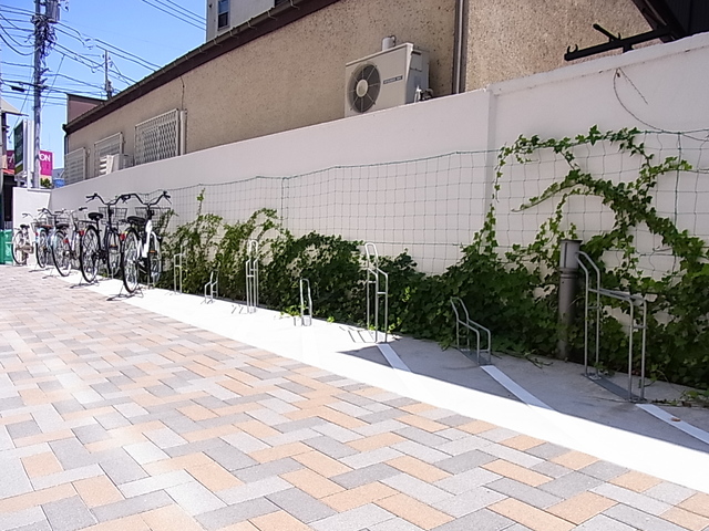 スクエア湘南0404号室 駐輪場