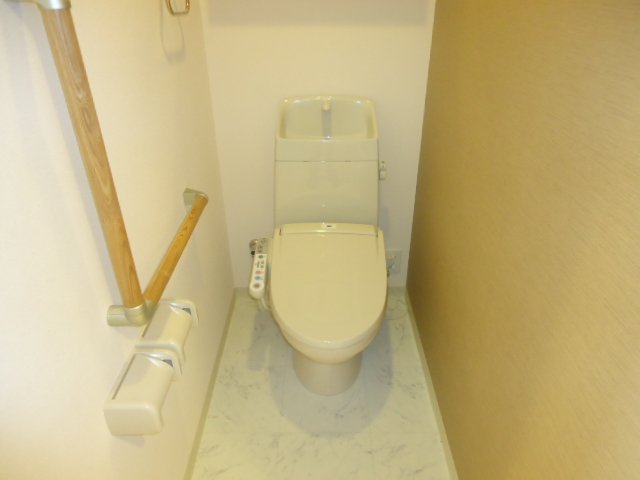 ルーモス シャワー付トイレ（イメージ）