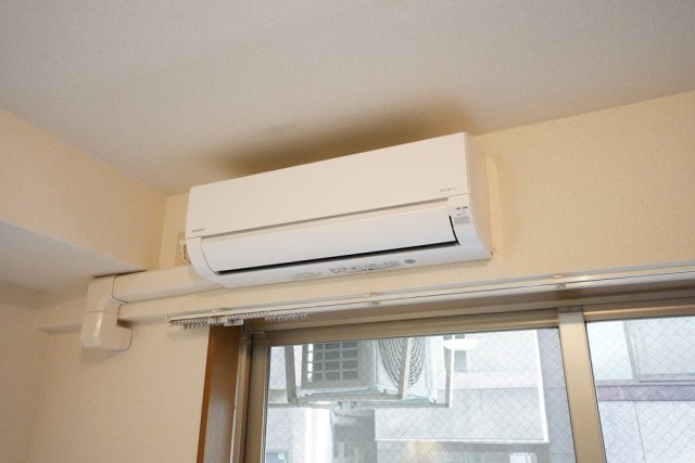 プラトー神宮前1階 エアコン