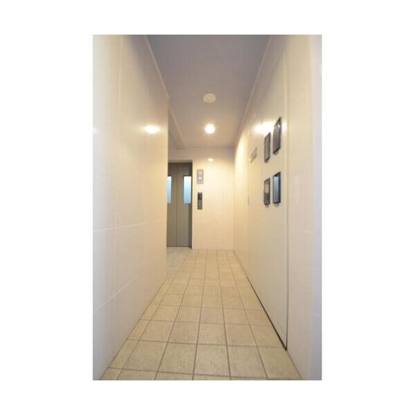 モンパレ入谷501号室 エントランス