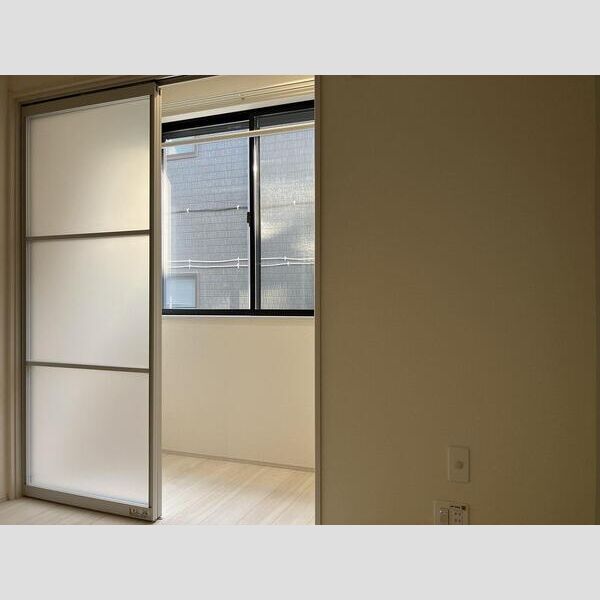 リーブルファイン志木上宗岡102号室 リビング