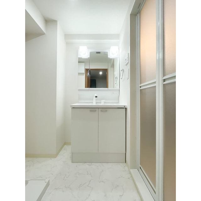 アーバハイツ六町環七北通り0504号室 内観