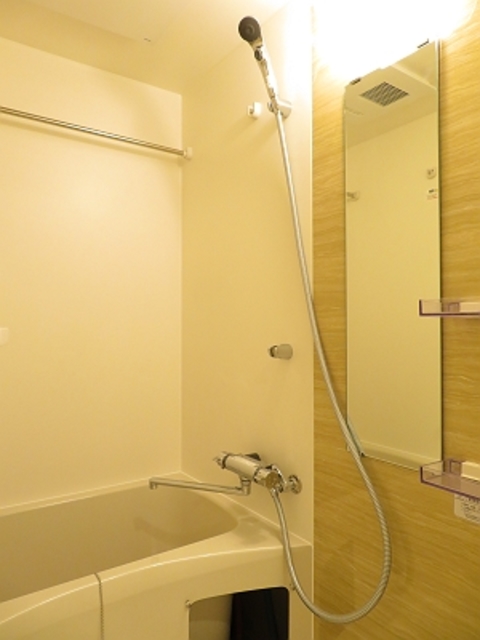 ガーラ・グランディ横濱関内9階 お風呂