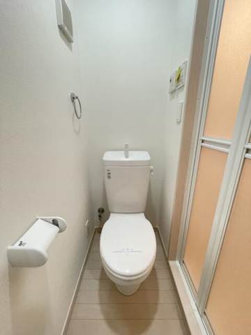 シャンテ谷在家2階 トイレ