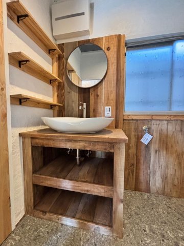 平塚カフェ風ヴィンテージHOUSE Ⅲ おしゃれな造作洗面台