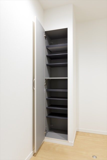 本千葉レジデンス1階 トイレ