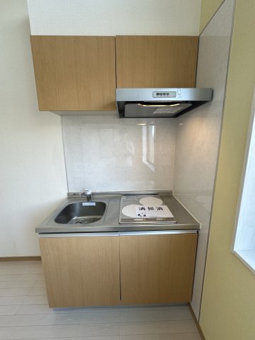 グランドテラス南太田204号室 キッチン