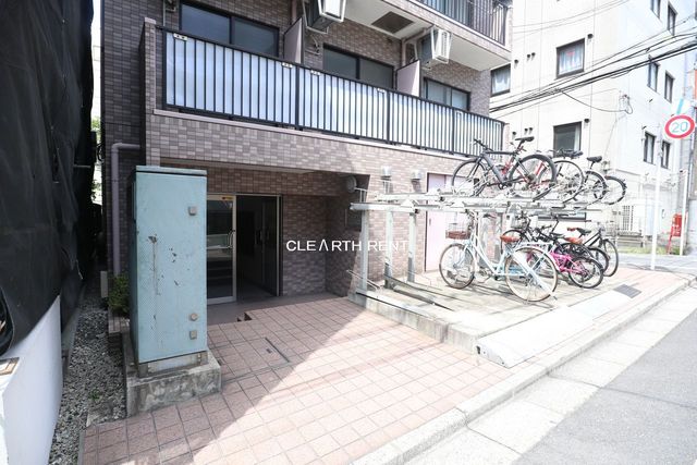 菱和パレス中野弥生町 エントランス