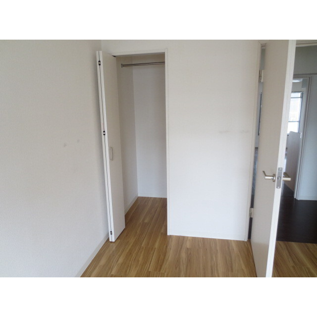 第二ソイビーンハウス2階 内観