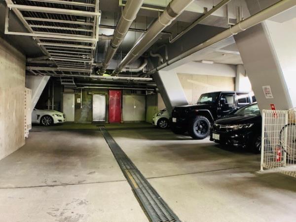 グランドメゾン田町12階 駐車場