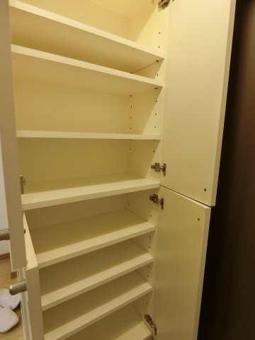 シンフォニー成城0207号室 収納