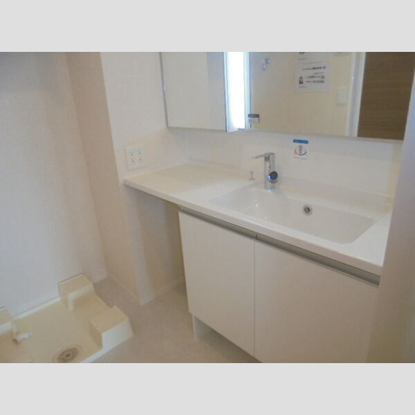 ウェルデンスD-stay　B213号室 同建物別部屋の参考画像