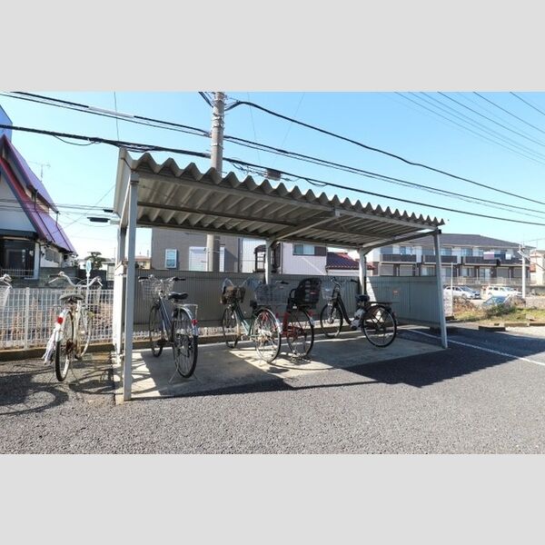 あすなろ 駐輪場