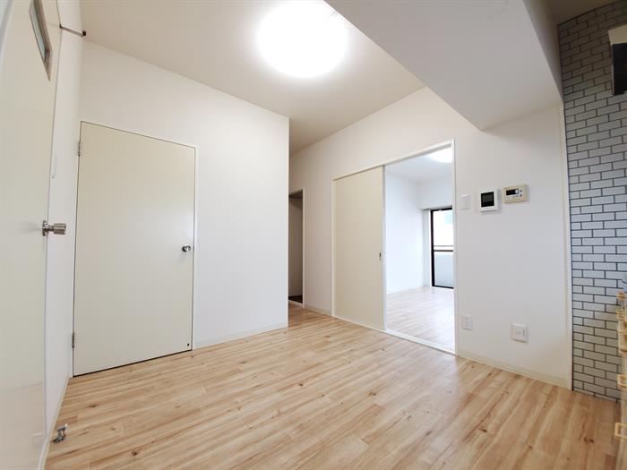 アーデンハウス401号室 リビング