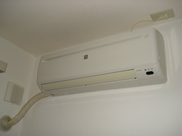 クライン・ブルーメ エアコン