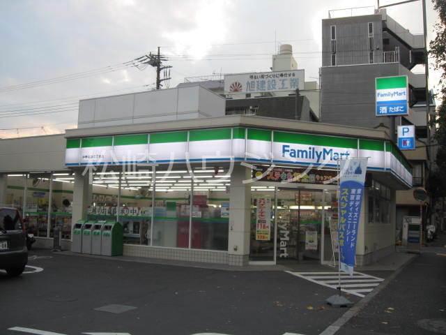 コスモ沼袋1階 ファミリーマート　中野沼袋二丁目