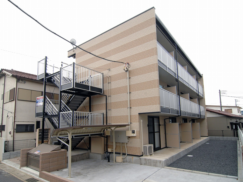 レオパレス南花園Ｊ１の外観画像