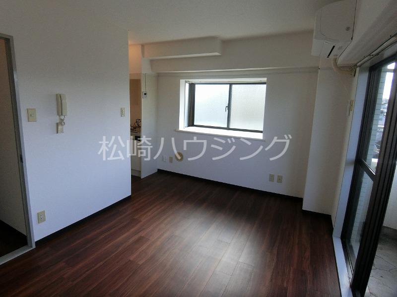 西落合さかえビル4階 内観