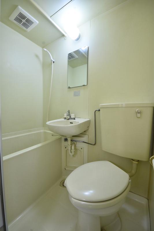 ライール松原1階 トイレ