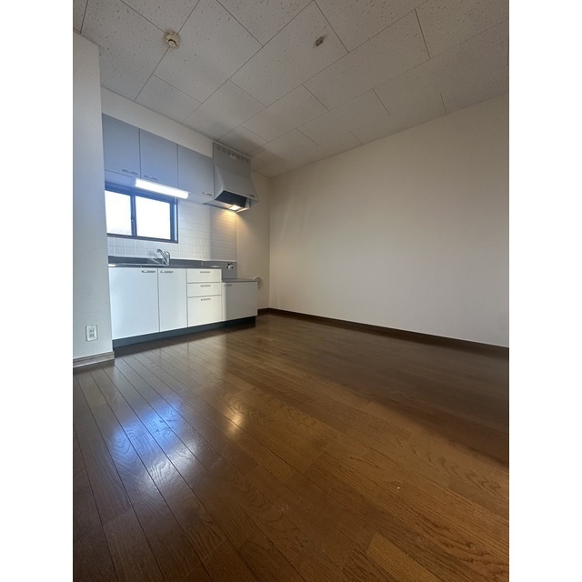 プレジール I201号室 内観