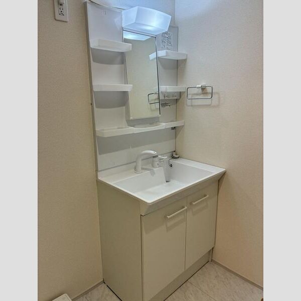 リーブルファイン八千代勝田台1階 洗面