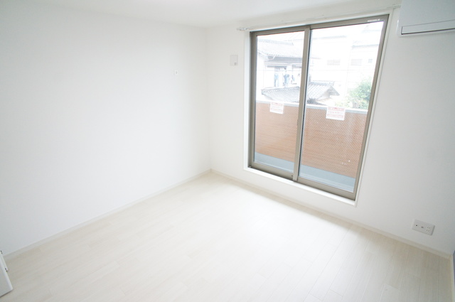 ピアンタ鬼越0203号室 リビング