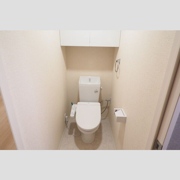 ウェルデンス戸塚　A310号室 トイレ