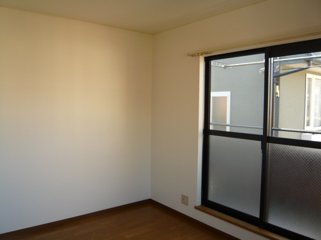 ファイン赤堤 居室1