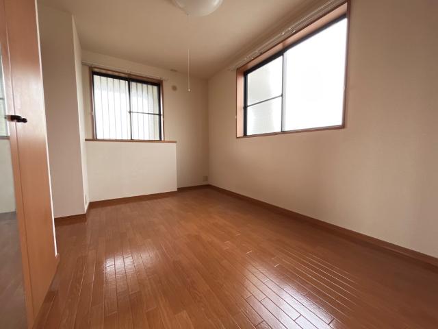 プリムヴェール 洋室