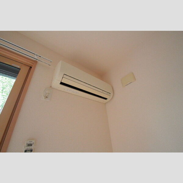 ルミエール207号室 エアコン