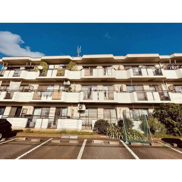 平和マンション 外観