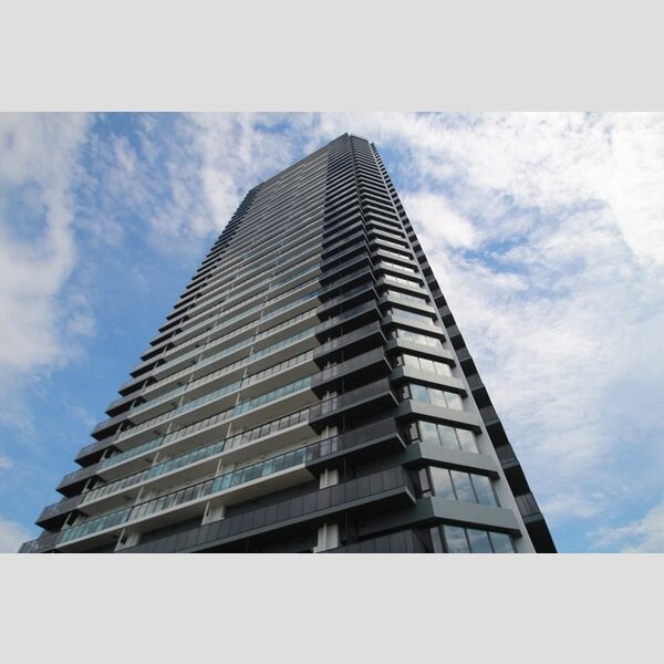 THE TOWER JUJO716号室 外観