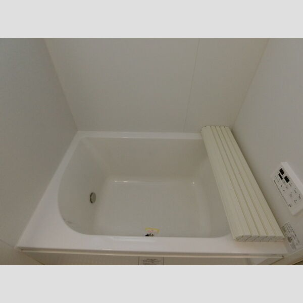 ヴァンベール湘南　Ⅲ202号室 お風呂