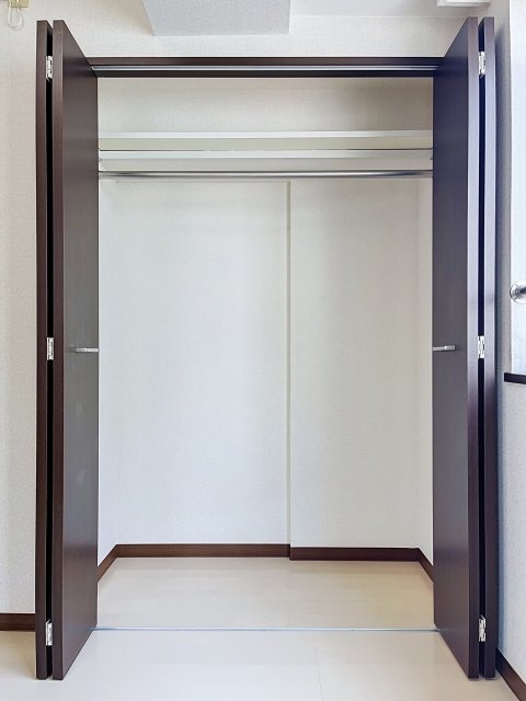 ラグジュアリーアパートメント東日本橋 収納