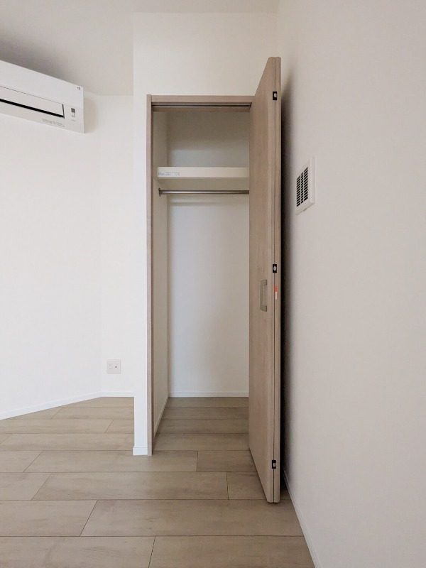 HJクラウンⅠ地下1階 部屋その他