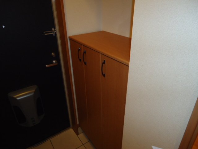 ラビランスＡ205号室 下駄箱（イメージ）