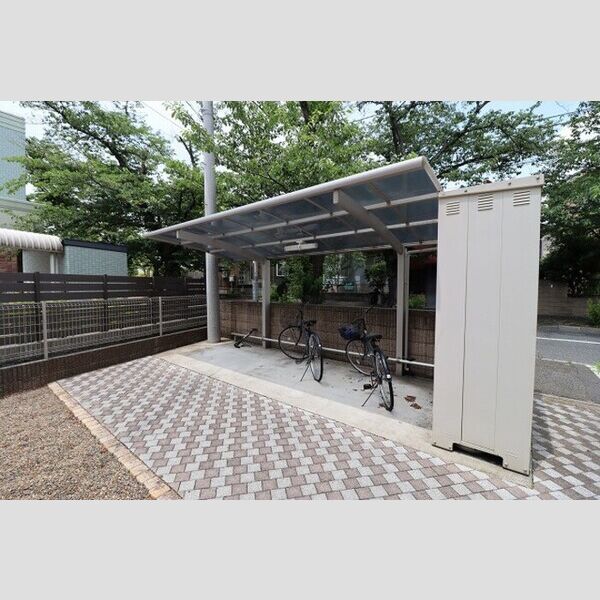 ヴァン・クレール 駐輪場