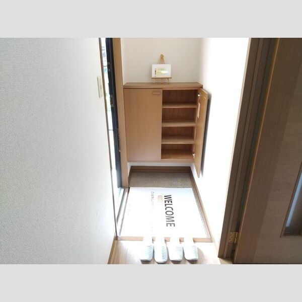 グローネ飯倉台　F 玄関