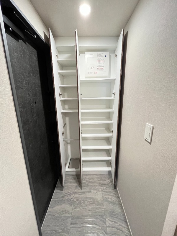 クレストコート門前仲町15階 収納