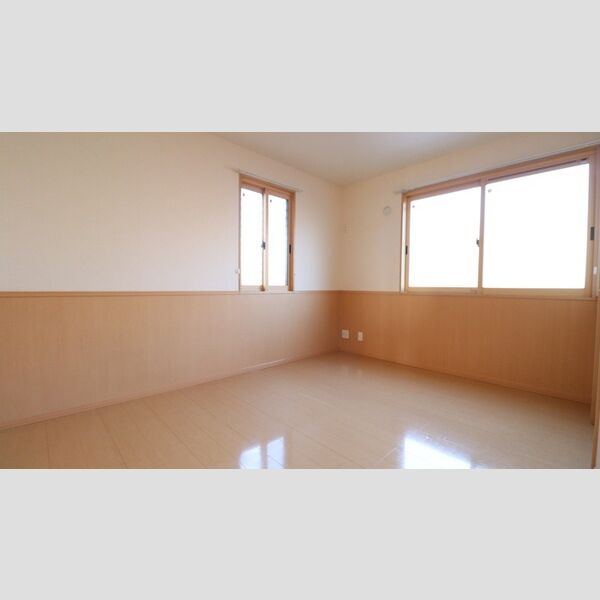 メゾン・アンソレイユ　Ⅵ102号室 ★洋室6帖★