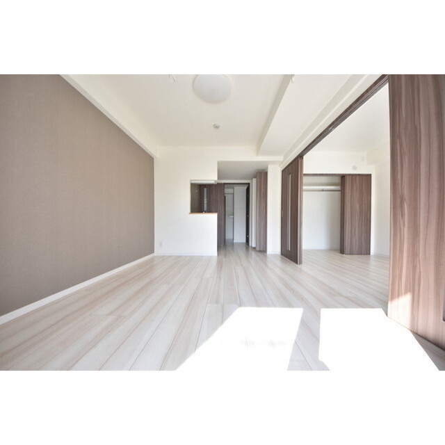 Court Blanche0209号室 内観