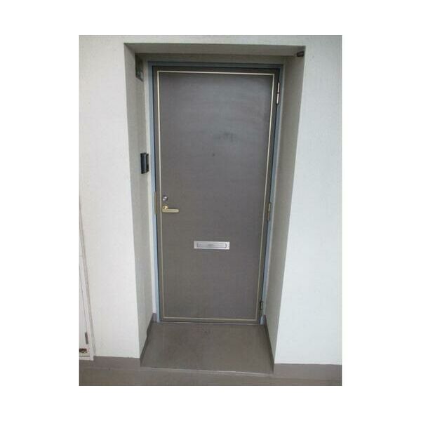 冨士山ビル 玄関